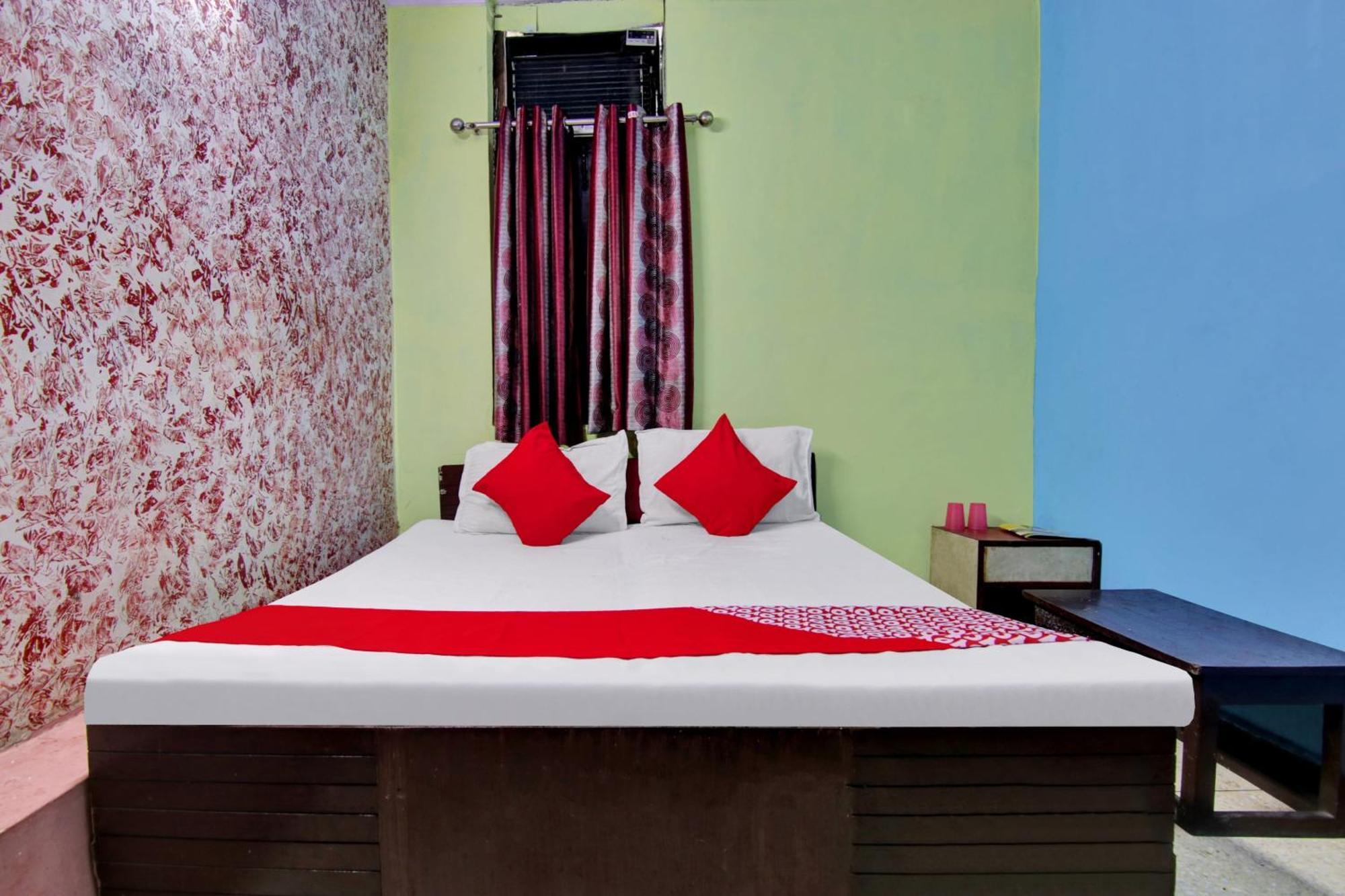 Oyo Flagship 81167 Hotel Swagat Dx Yeni Delhi Dış mekan fotoğraf